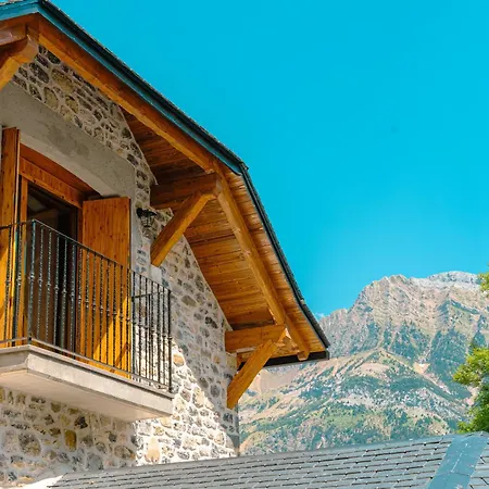 El Arco De Piedrafita Piedrafita de Jaca